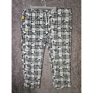 Black And White Snoopy Super Soft Pj Bottoms. NWT 3XL